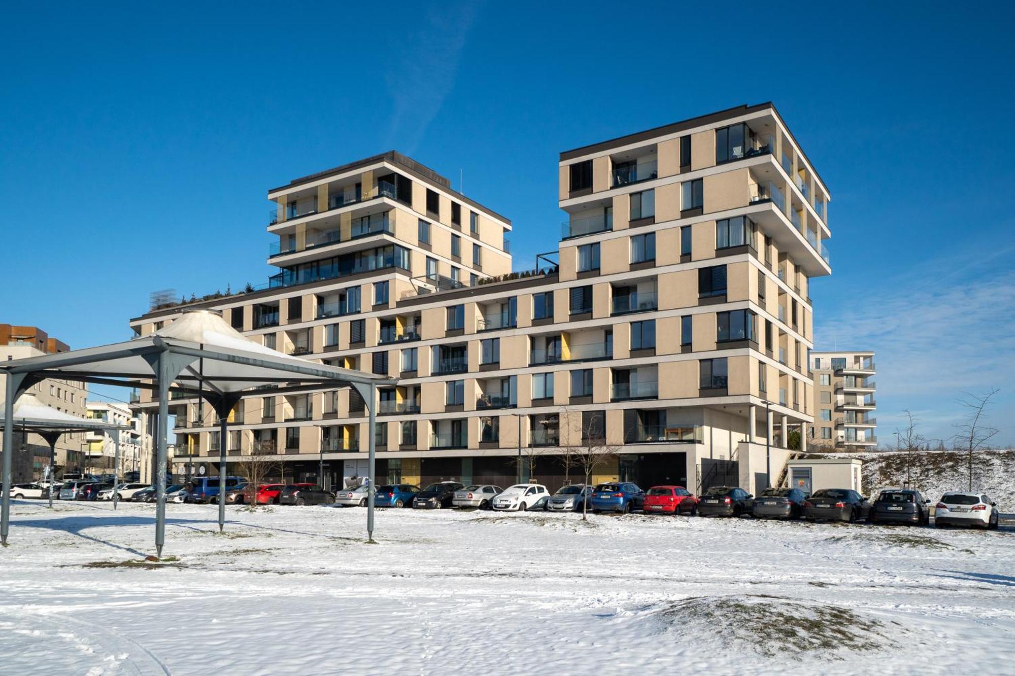 Bnb New Beautiful Apartment In The Center Of Ostrava With Option Garage Parking Eksteriør billede