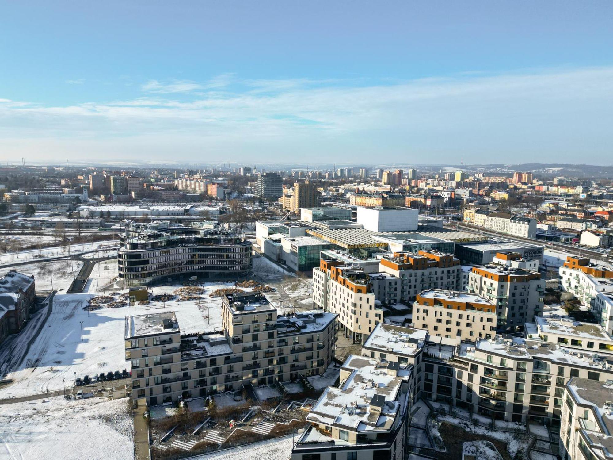 Bnb New Beautiful Apartment In The Center Of Ostrava With Option Garage Parking Eksteriør billede