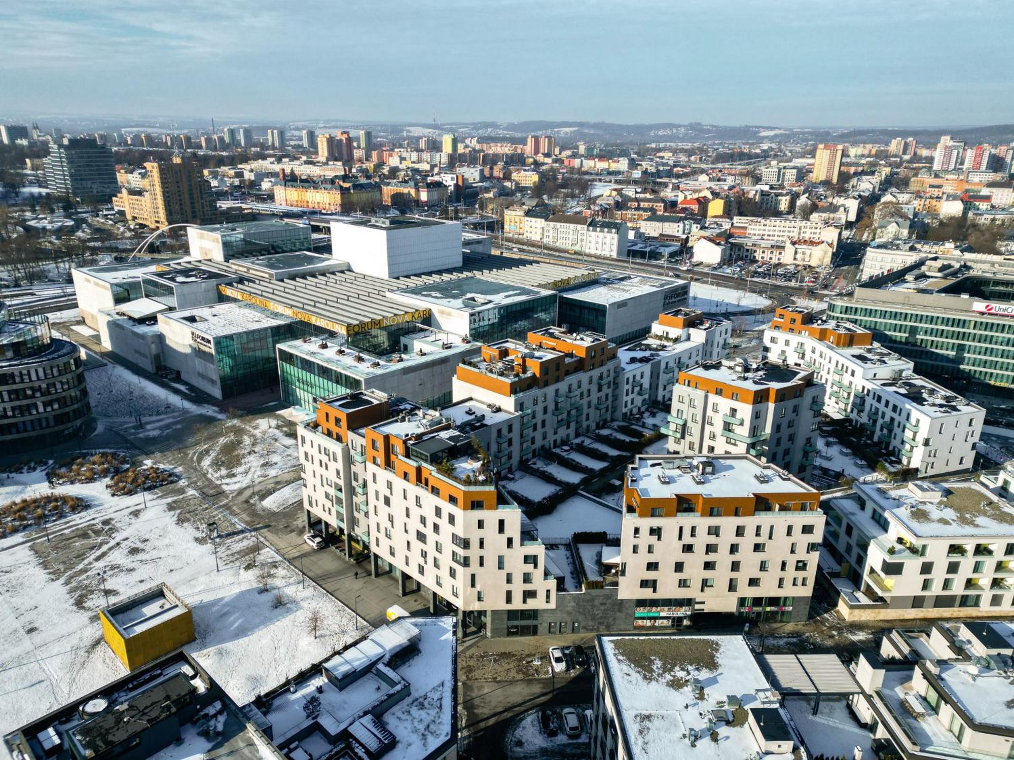 Bnb New Beautiful Apartment In The Center Of Ostrava With Option Garage Parking Eksteriør billede