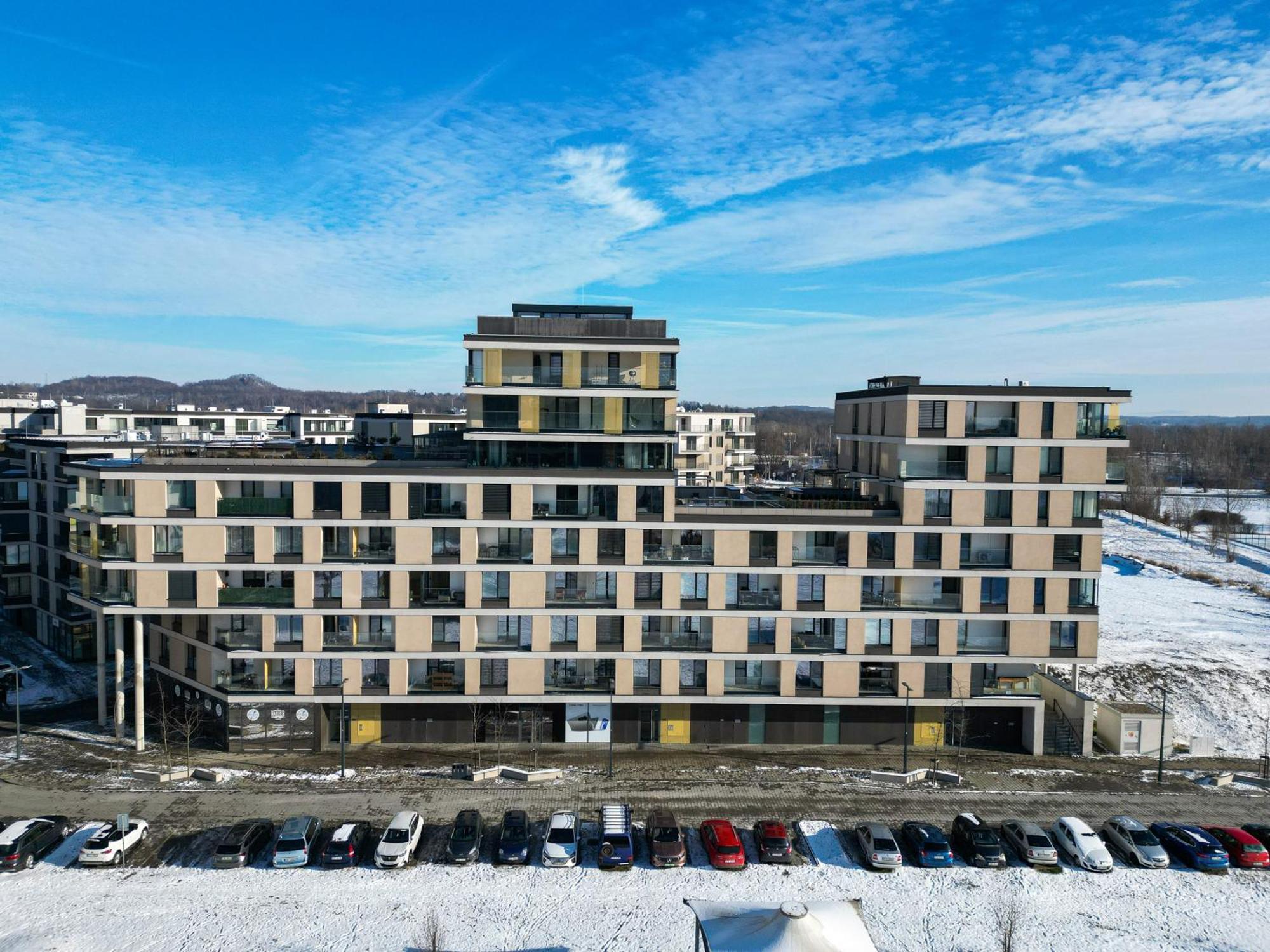 Bnb New Beautiful Apartment In The Center Of Ostrava With Option Garage Parking Eksteriør billede