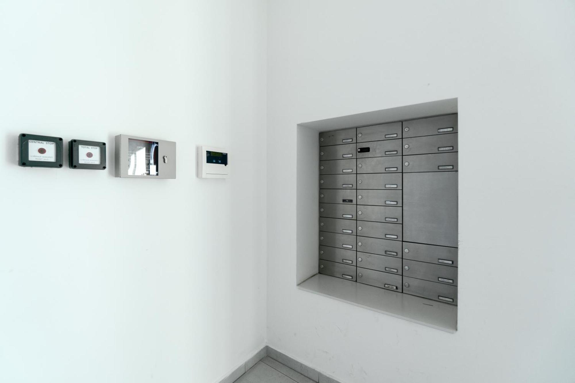Bnb New Beautiful Apartment In The Center Of Ostrava With Option Garage Parking Eksteriør billede
